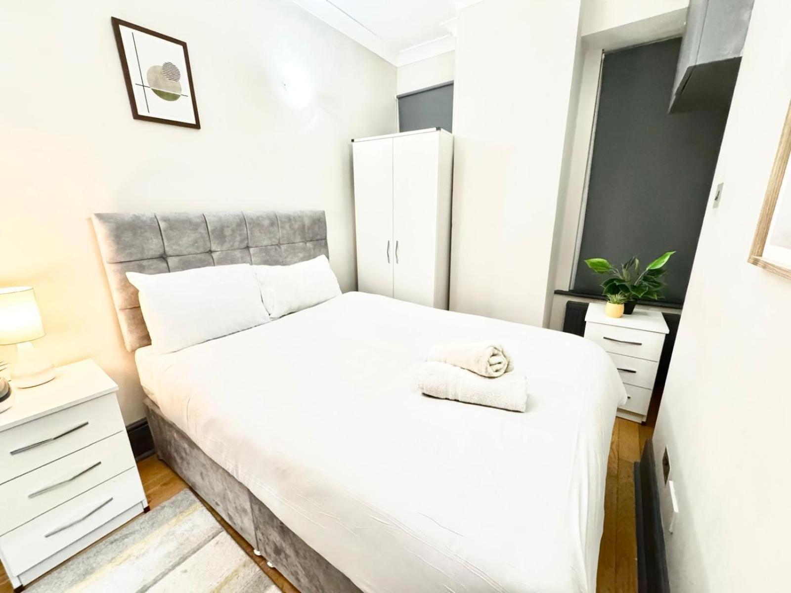 Edgware Road Beautiful Family Apartment London