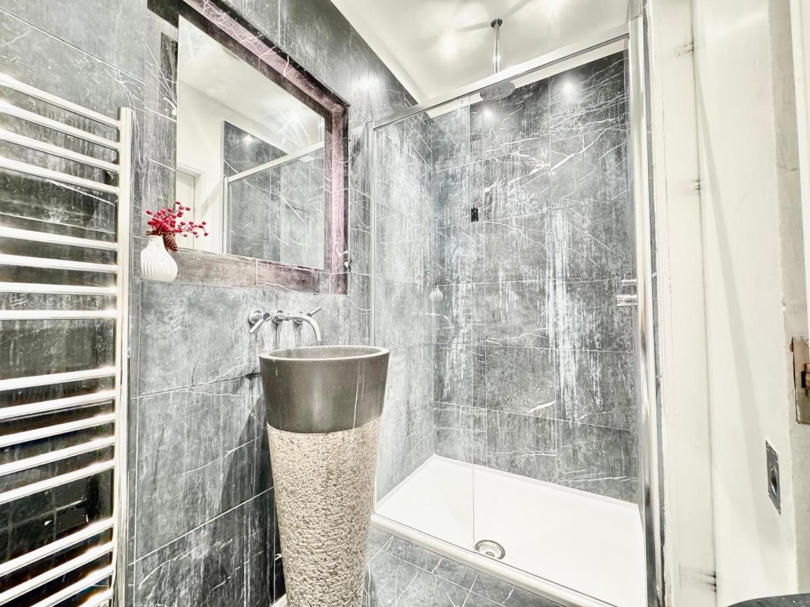 Edgware Road Beautiful Family Apartment *