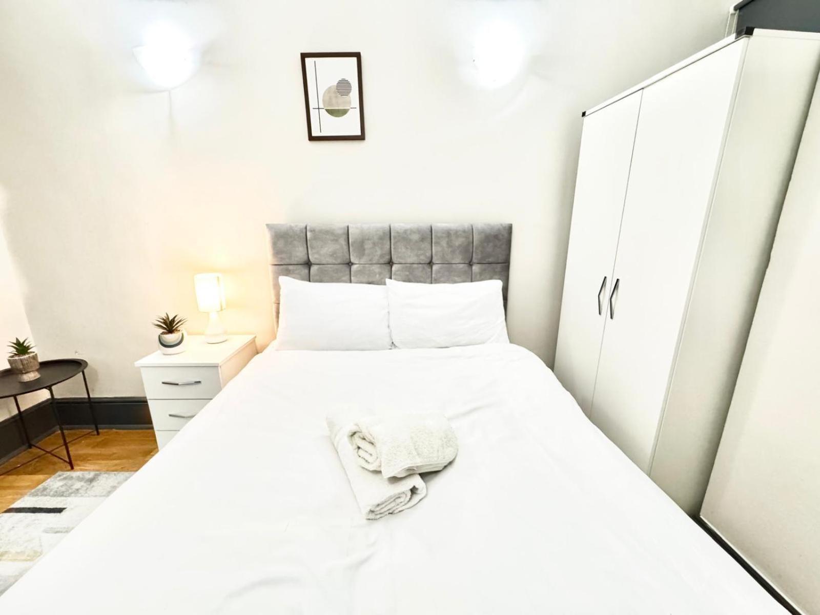 Edgware Road Beautiful Family Apartment London